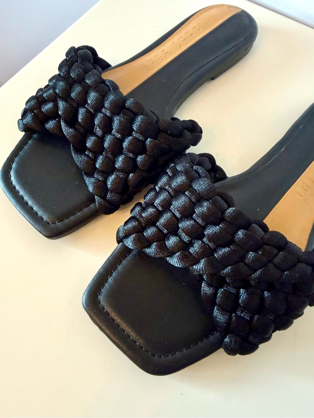 Gianni Bini Braided Black Slides Sandals, women’s size 7